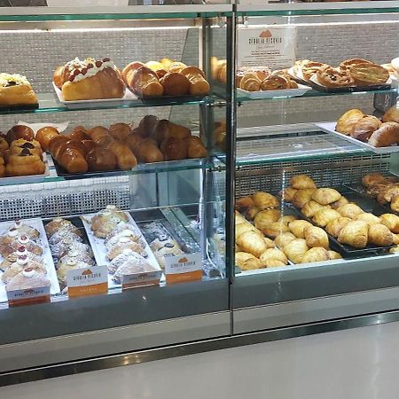 Metro Duomo B&B Наполи Екстериор снимка